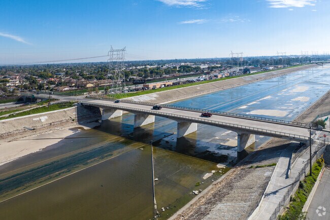 The 710 freeway runs conveniently along the border of Bell, CA.