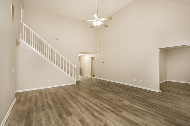 609 Honey Creek Rd, McDonough, GA 30252 - photo 5