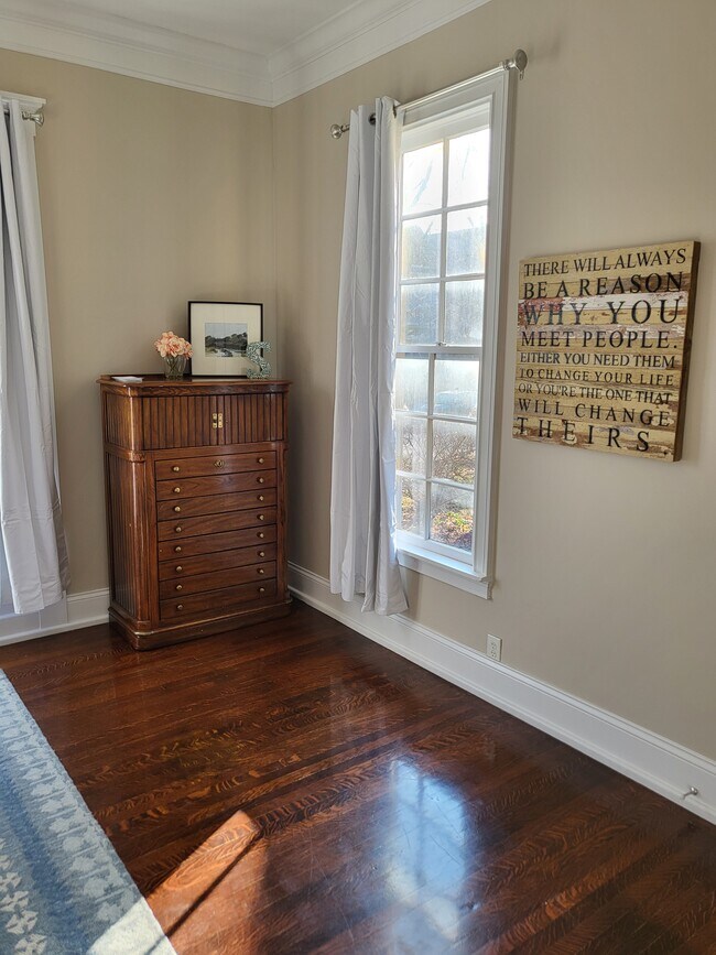 1912 N Talbott St unit 8, Indianapolis, IN 46202 - photo 6