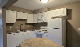 30 Maple St NE, Waite Park, MN 56387