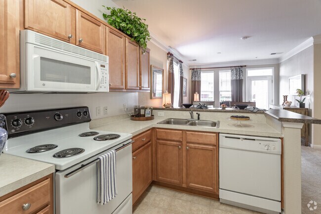 1BR,1BA,-727SF The Kestrel