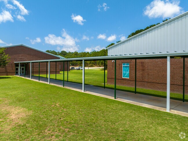 Glanton Elementary School Is a safe learning environment.