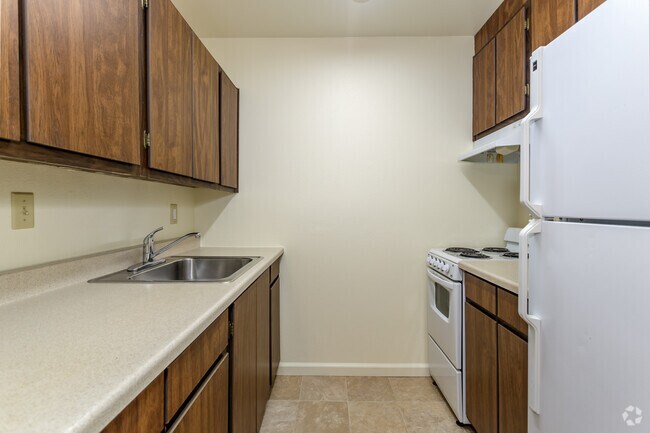 Auburn Ravine Terrace - 55+ Active Adult Apartments, Auburn, CA 95603 - photo 6