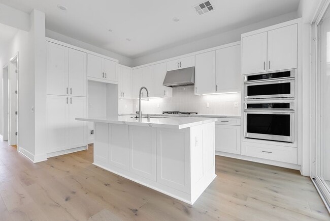 205 Lily Loop, Irvine, CA 92618 - photo 2