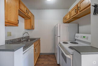 506 Riddle Rd, Cincinnati, OH 45220