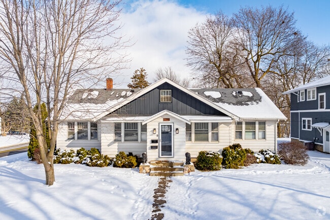 Grand Blanc's housing is primarily comprised of newer single family homes.