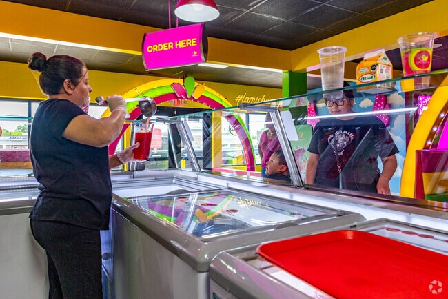 La Michoacana serves freshly made drinks to excited residents in Park Plaza East.