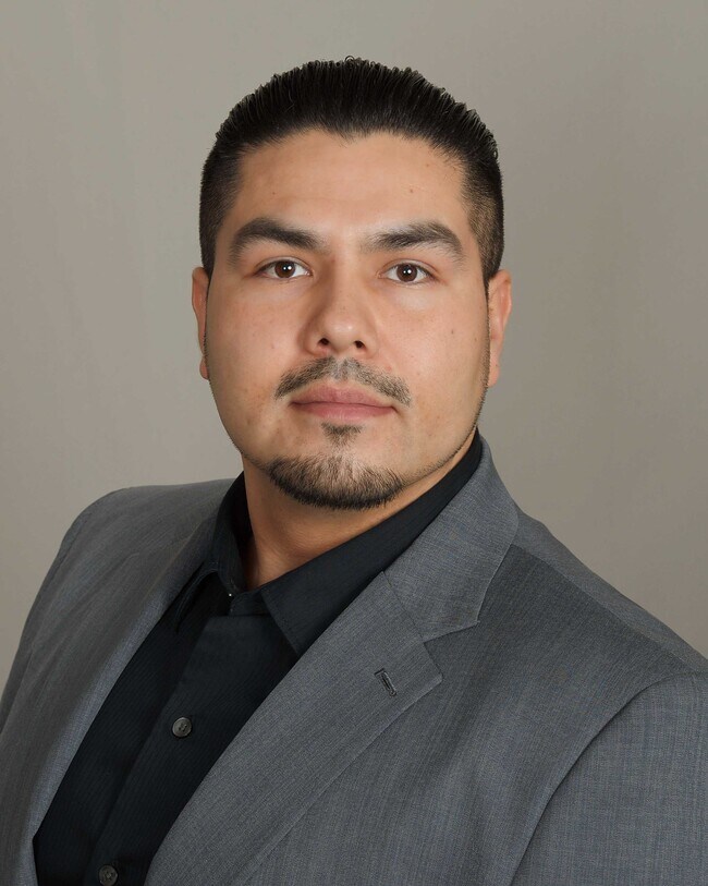 Agent Photo