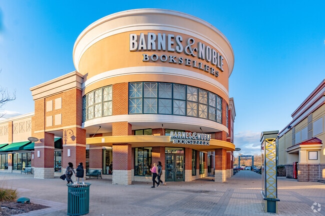 Barnes and Noble is one of many chains that can be found in Bowie Town Center near Somerset.