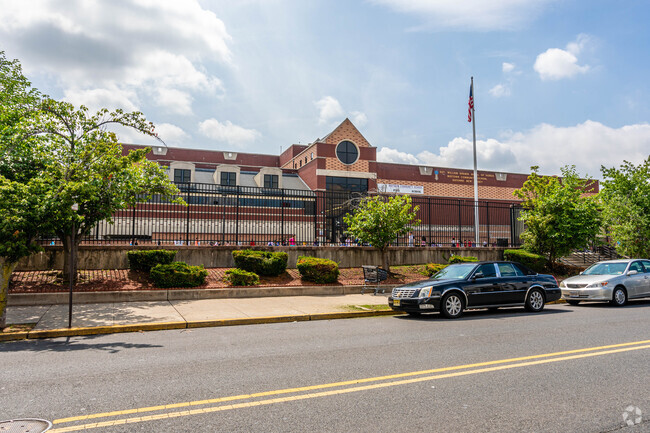 William Shemin Midtown Community School is home to The Bears in Constable Hook.