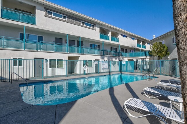 The Hendrix, Las Vegas, NV 89109 - photo 5