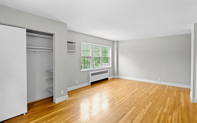 The Flats at Wasson Way Living Space