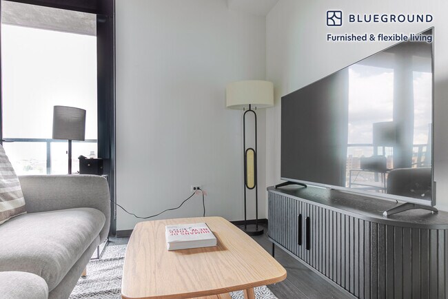 1454 W Randolph St unit FL8-ID1305, Chicago, IL 60607 - photo 3