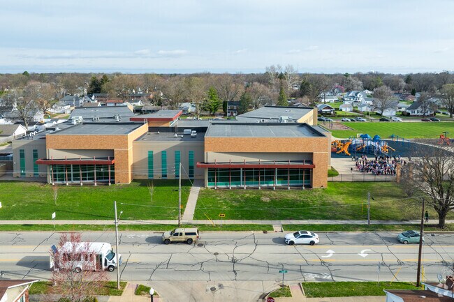 President Ronald Reagan attended Silas Willard Elementary School in Galesburg, IL.