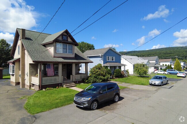 Streets with Cape Cod and Bungalow homes in Archbald.