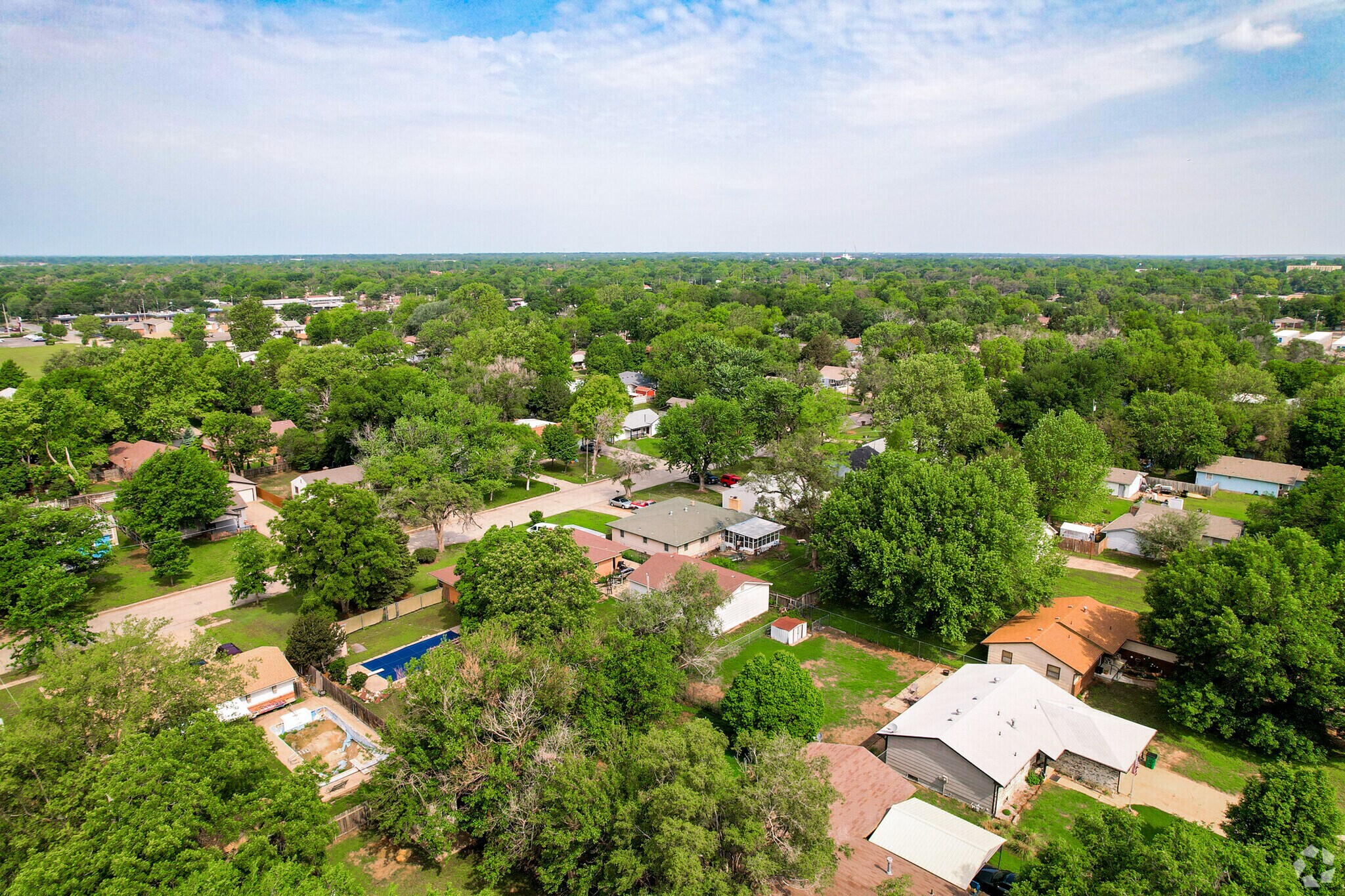 La Placita Park is a neighborhood with a wide variety of activities nearby.