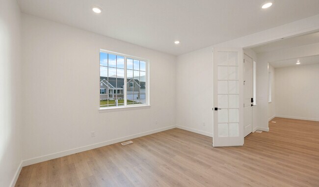 878 W Black Tail St, Saratoga Springs, UT 84045 - photo 5