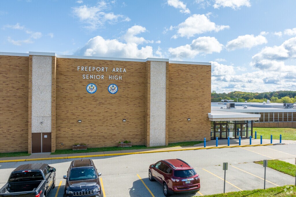 Freeport Area Senior High, located in Freeport, is dedicated the success of all that attend.