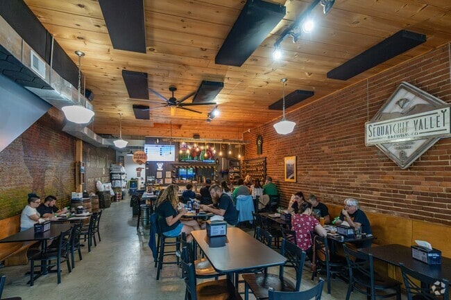 Sequatchie Valley Brewing hosts weekly events in Dunlap.