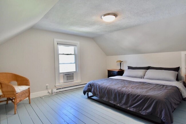 35 Cumberland St unit 3, Brunswick, ME 04011 - photo 6