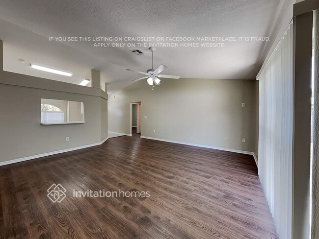 6689 Shepherd Oaks St, Lakeland, FL 33811 - photo 4