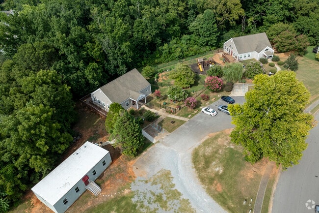 Peridot Montessori School in Huntsville Alabama is a private secular school.