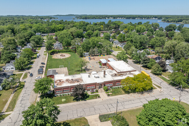 Calvary Schools of Holland is a private Christian school in Holland, Michigan.