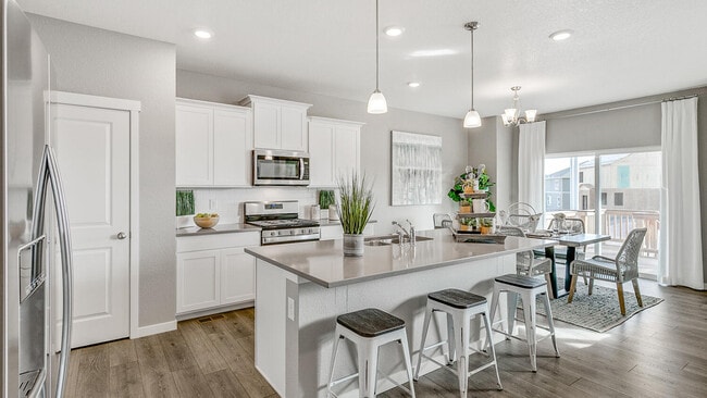 7303 W 27th St, Greeley, CO 80634 - photo 5