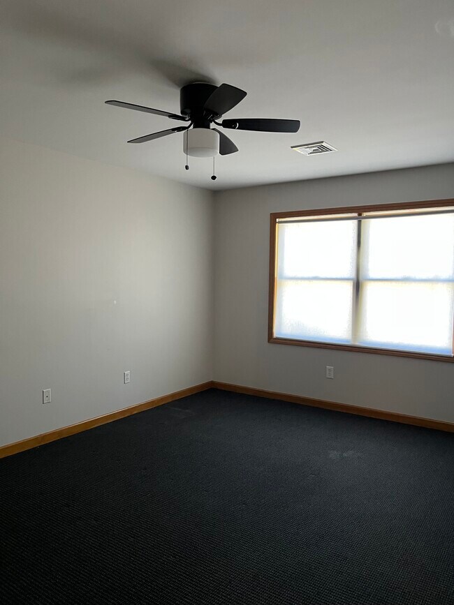 1521 Highland Ave unit 1521 Highland Avenue, Waterbury, CT 06708 - photo 7