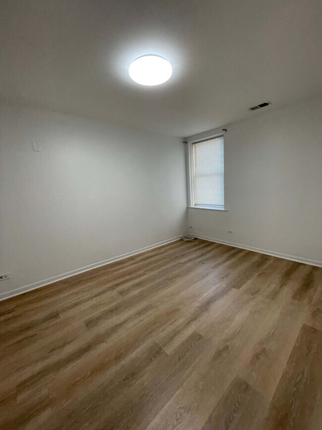 3653 N Pulaski Rd unit 3, Chicago, IL 60641 - photo 3