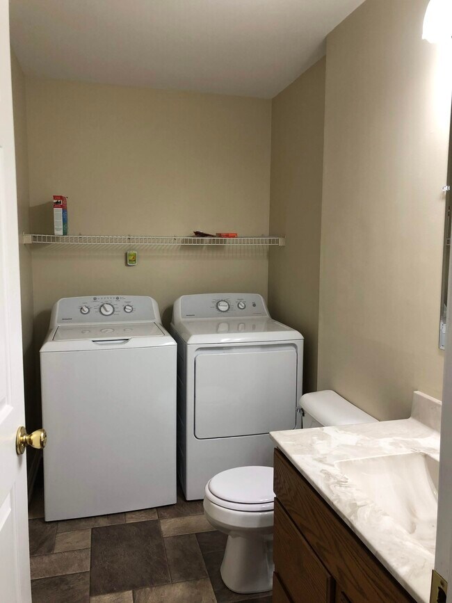 412 Filter Plant Rd unit B, Franklin, KY 42134 - photo 6