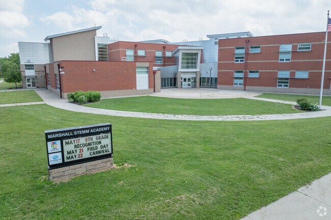 Marshall STEMM Academy welcomes new students.