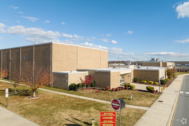 Milford Senior High School is an above average, public school located in Milford, DE.