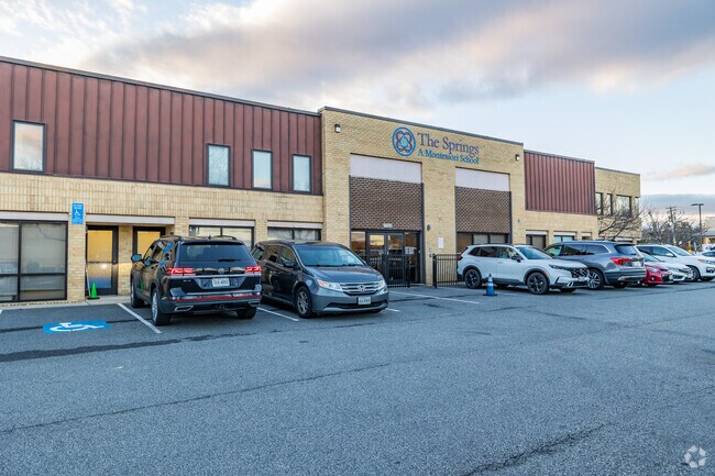 The Springs at Montessori: Fostering independence, creativity, and growth.