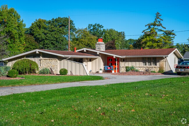 There are a lot of unique architectural features on this Northcrest ranch.
