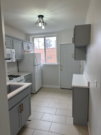 6158 W Grand Ave Unit 2263-1, Chicago, IL 60639
