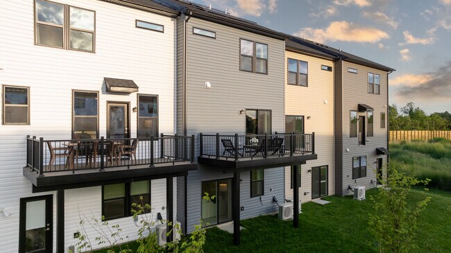 1813 John Stricker Ave, Baltimore, MD 21222 - photo 6