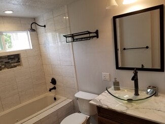 73-1097-1097 Ahulani St, Kailua-Kona, HI 96740