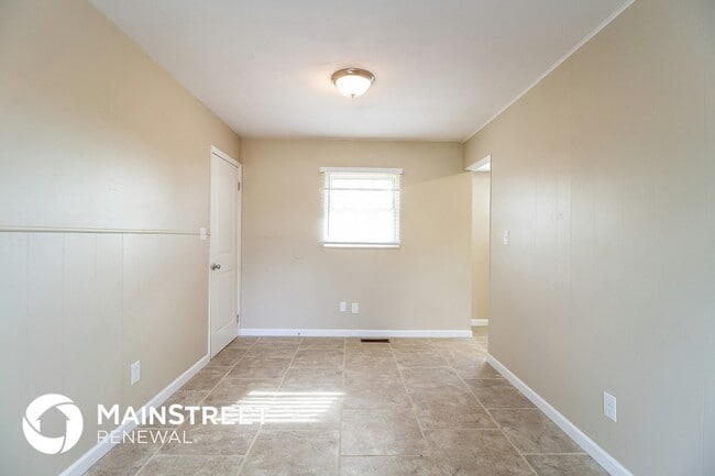 1880 Queensrowe Place, Columbus, OH 43227 - photo 5