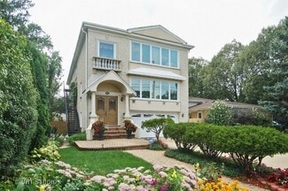 860 N Northwest Hwy Unit 2, Park Ridge, IL 60068