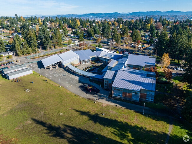 Bow Lake Elementary School