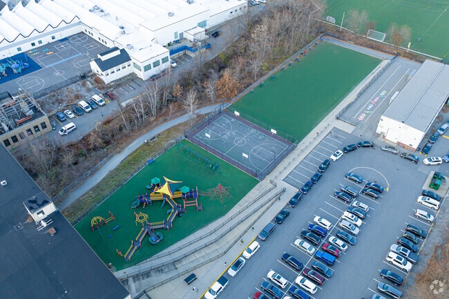 Welcome to Abby Kelley Foster Charter Public School located in Greendale Worcester.