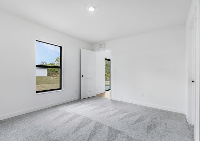 1241 Bush St W unit 36494504, Immokalee, FL 34142 - photo 5