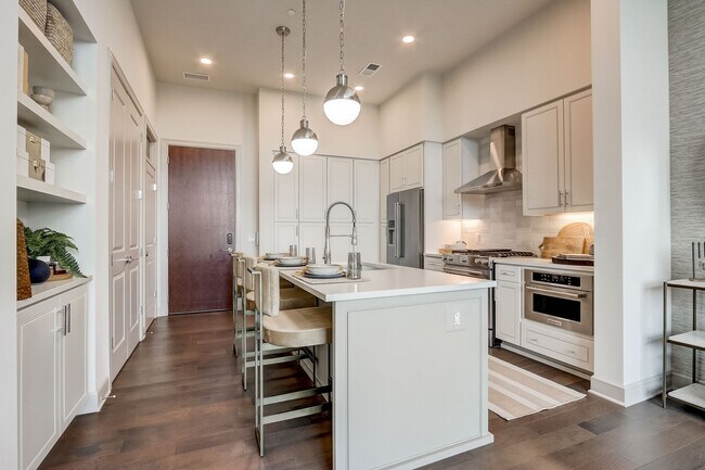 99 West Paces, Atlanta, GA 30305 - photo 4