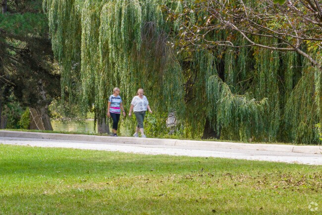 Meet up with friends at Rust Park in Saginaw near Adams Boulevard.
