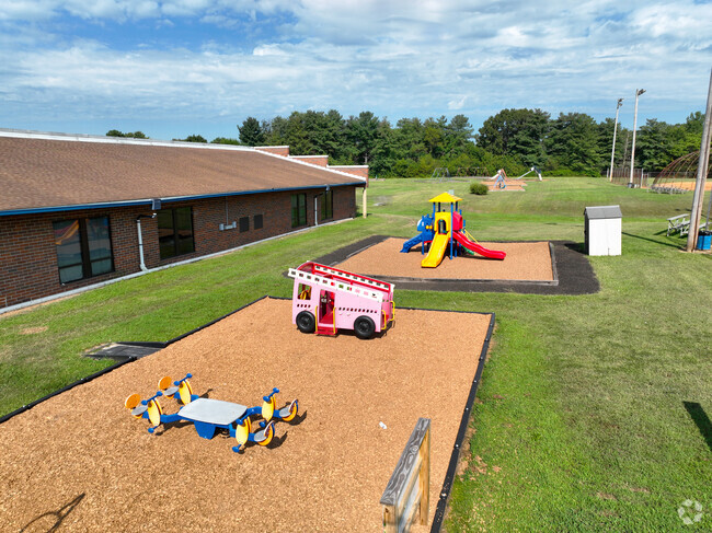 Cold Harbor Elementary School has multiple playgrounds.