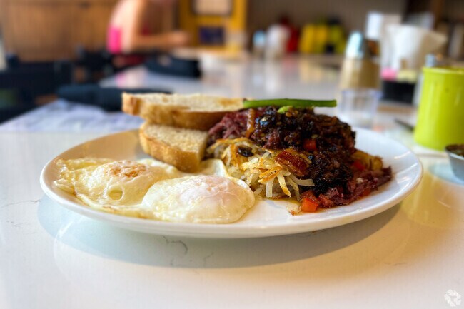 Have a breakfast that'll start your day right at Urban Egg just 10 minutes from Oak Park.