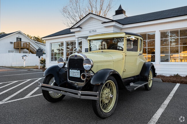 Richmond Hill is full of history.