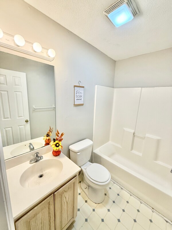 102 Carter Sells Rd, Johnson City, TN 37604 - photo 7