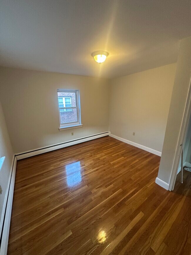 61 Selkirk Rd unit 11, Brighton, MA 02135 - photo 7